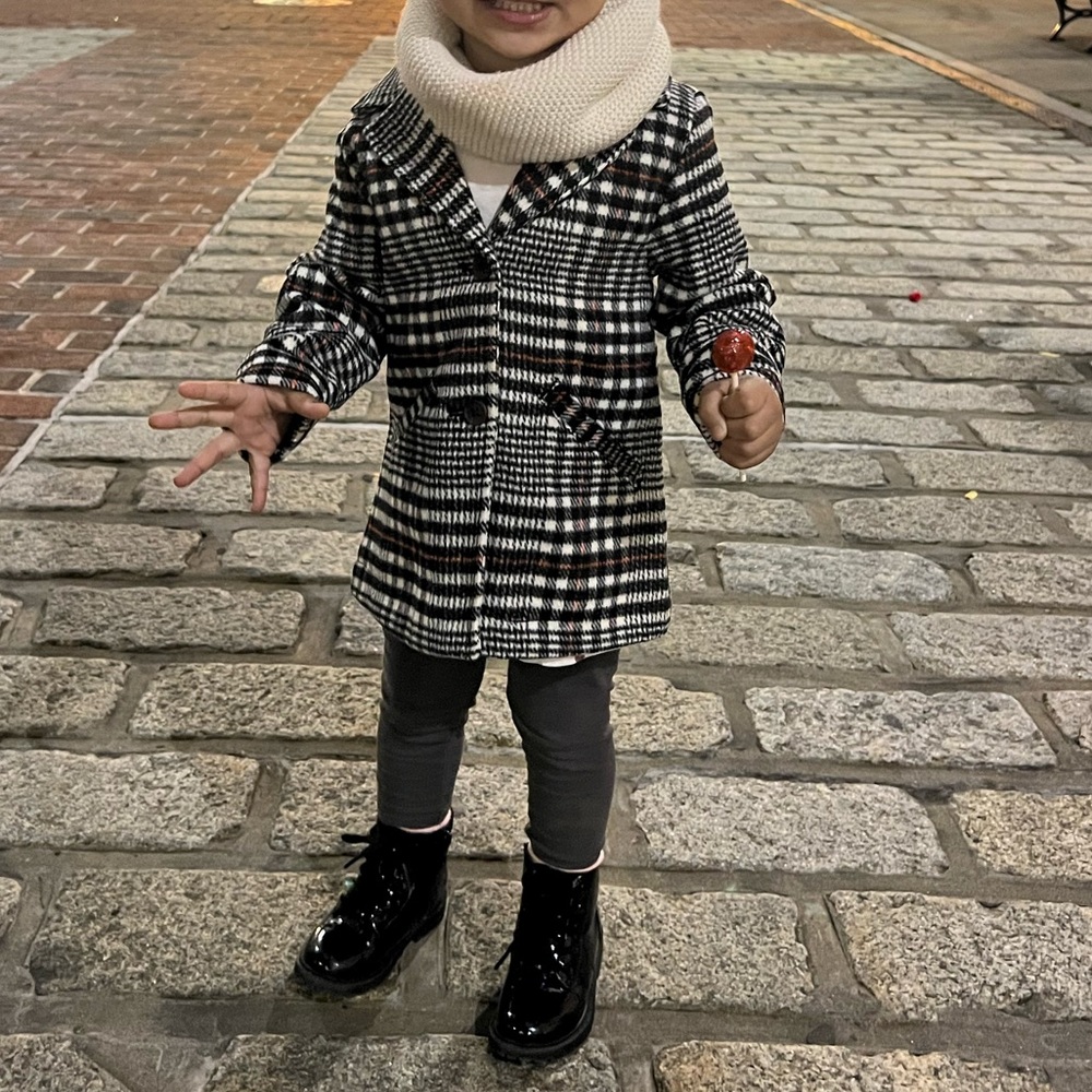 Old navy plaid coat for toddler girl